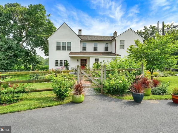 180 Springdell Rd, Coatesville, PA 19320