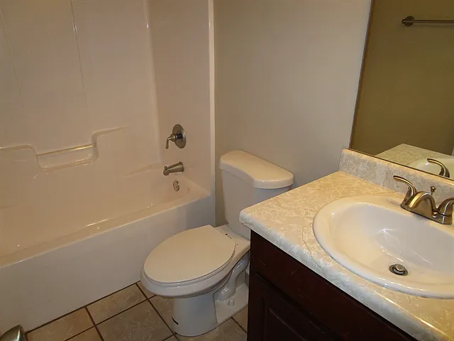 1279 Coan Dr — Photo 10