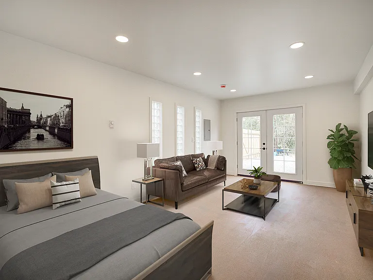 2410 SW Brandon St #2410 — Photo 1