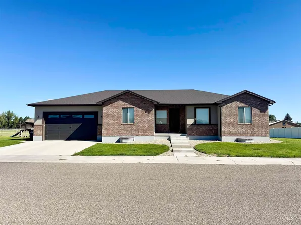 650 Lochsa Loop, Heyburn, ID 83336