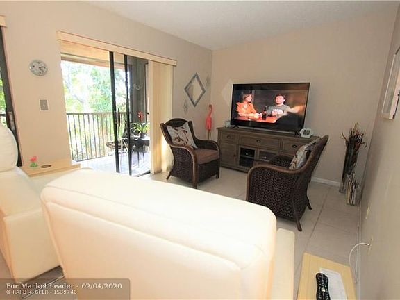 4th image of 9394 S Belfort Cir #203