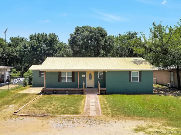 211 W B St, Ringling, OK 73456