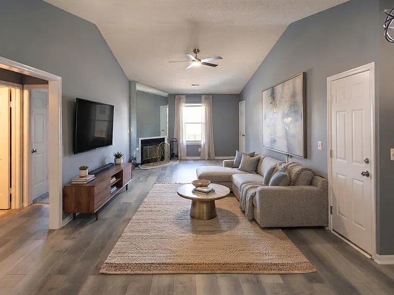 4831 Station House Ln — Photo 4