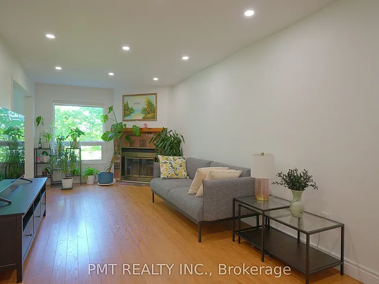4605 Donegal Dr #33 — Photo 12