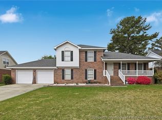 1174 Hallberry Dr, Fayetteville, NC 28314