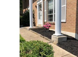 600 E Wiltshire Dr, Wallingford, PA 19086