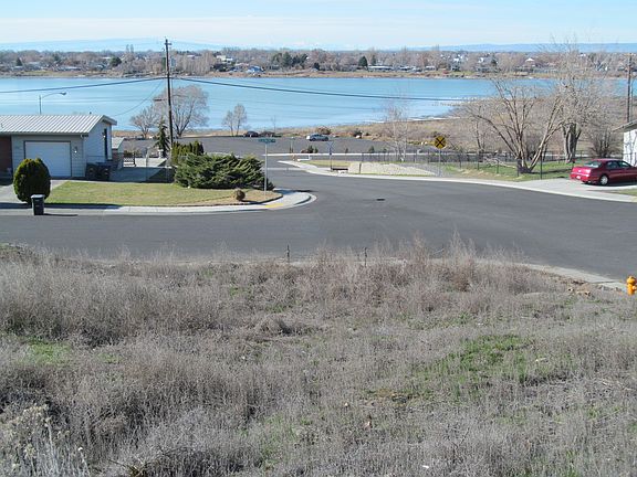 5th image of 2003 S Beaumont Dr