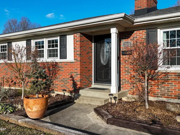 1817 Wesley Ave, Hurstbourne Acres, KY 40220