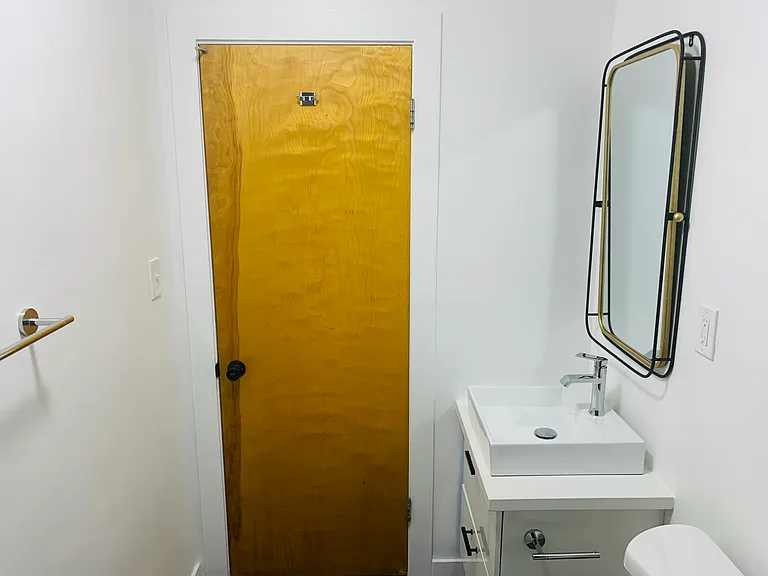 12761 Inaja St — Photo 11
