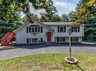 6 Ellis St, Medway, MA 02053