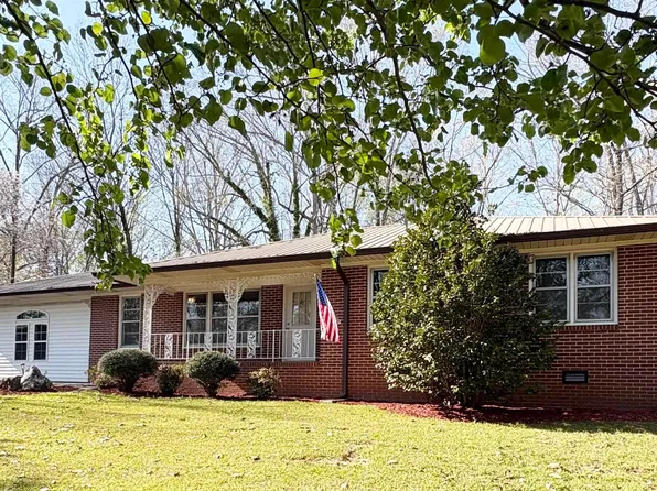 144 Coachs Ln, Alexandria, AL 36250