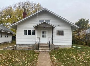 307 N 1st St, Sargent, NE 68874