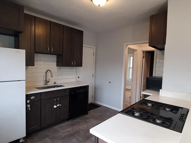 351 Edgewood Pl #2 — Photo 13