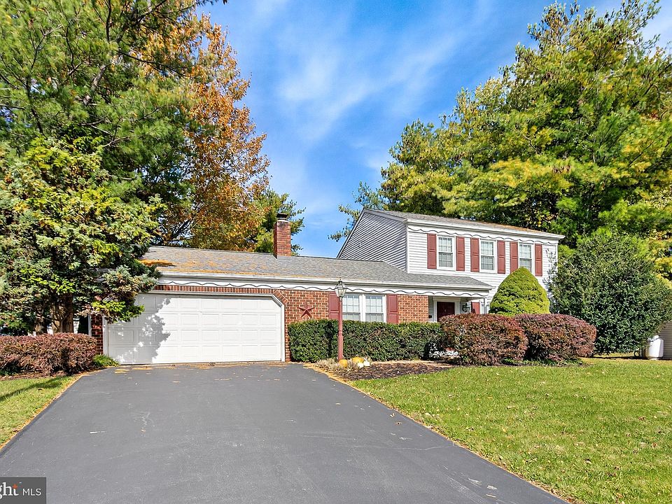 1st image of 6 Leesburge Dr