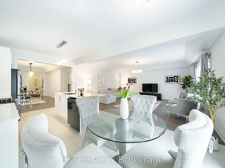 114 Seguin St — Photo 13