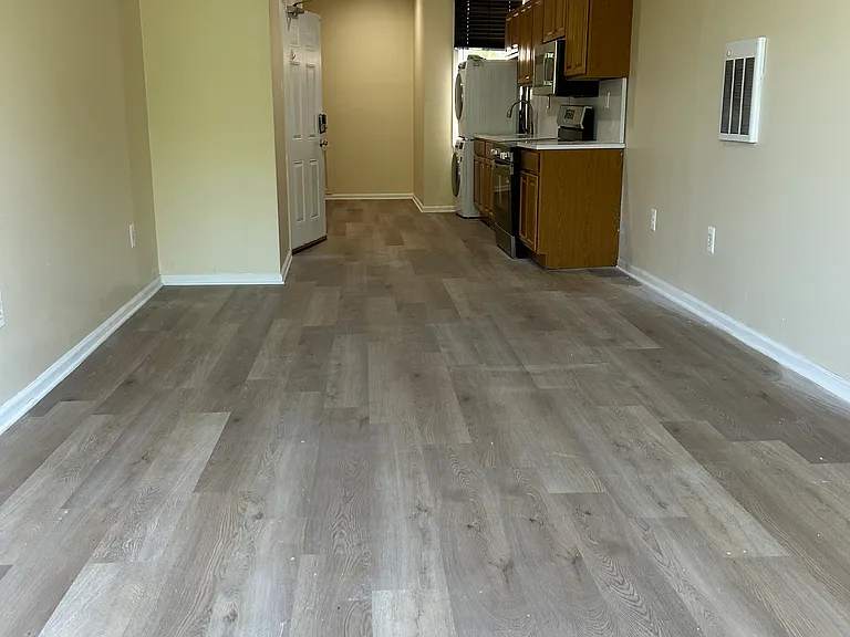 2213 N 33rd St #2 — Photo 3