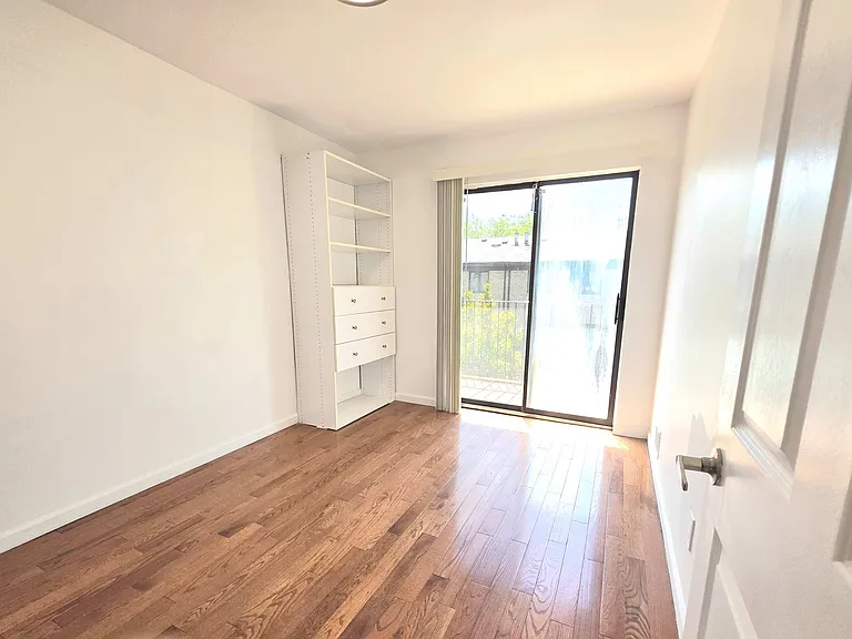33 Joseph Ln #A — Photo 16