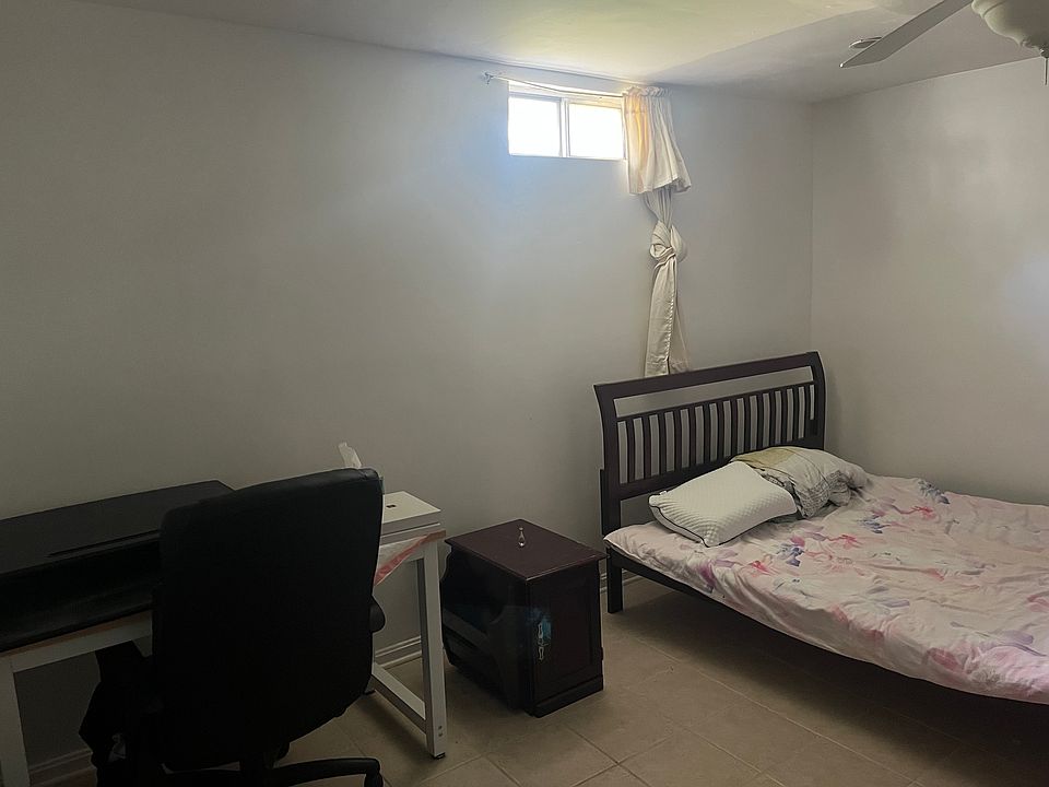 1st image of 13985 Saddleview Drivenorth