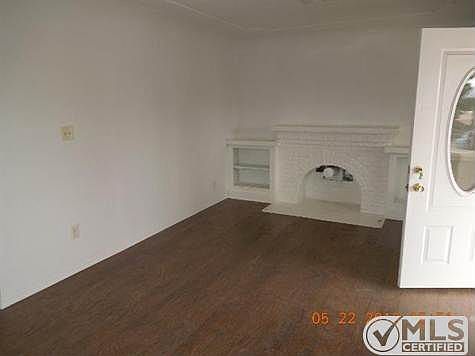 2nd image of 3427 Wyoming Ave