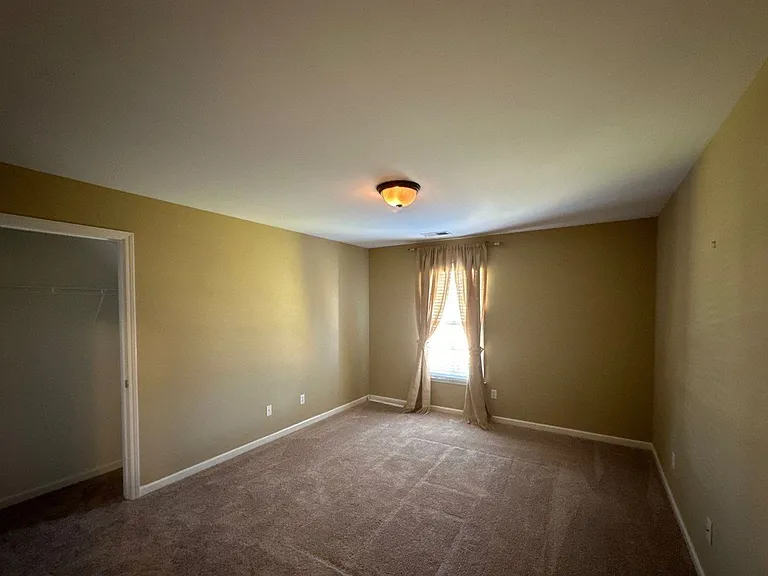 10135 Ridgewood Oak Dr — Photo 26