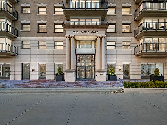 3rd image of 109 E South Temple St APT 6K