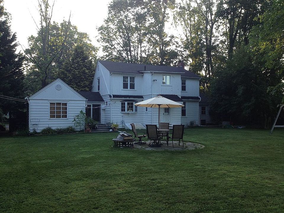 2nd image of 35 Lawrenceville Pennington Rd