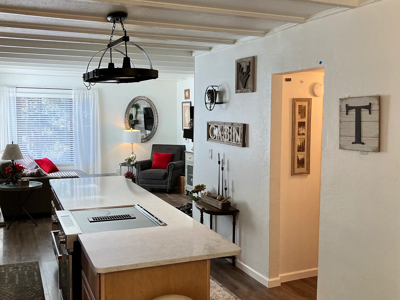 2 bed, 1.5 bath, 1248 sqft, $2,900 — Photo 3