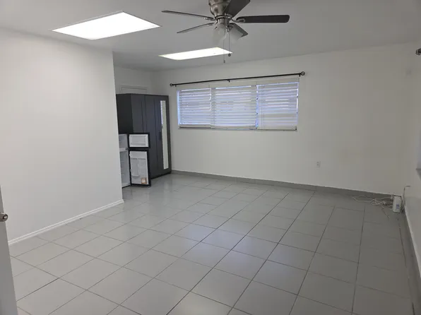 1531 N 69th Way #2, Hollywood, FL 33024