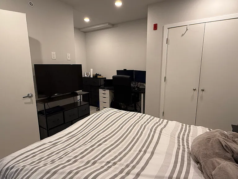 910 S 16th St #1 — Photo 9