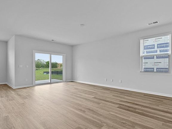 4th image of 524 Tulip Poplar Dr