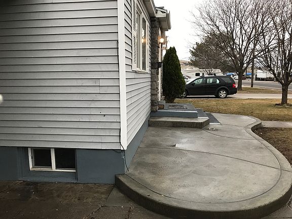 New Patio/Porch House Frnt