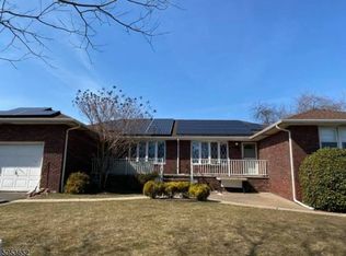 310 W 12th St, Linden, NJ 07036