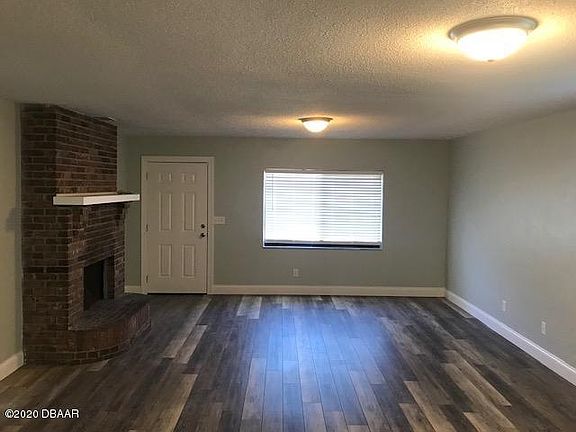 3rd image of 1598 Megan Bay Cir