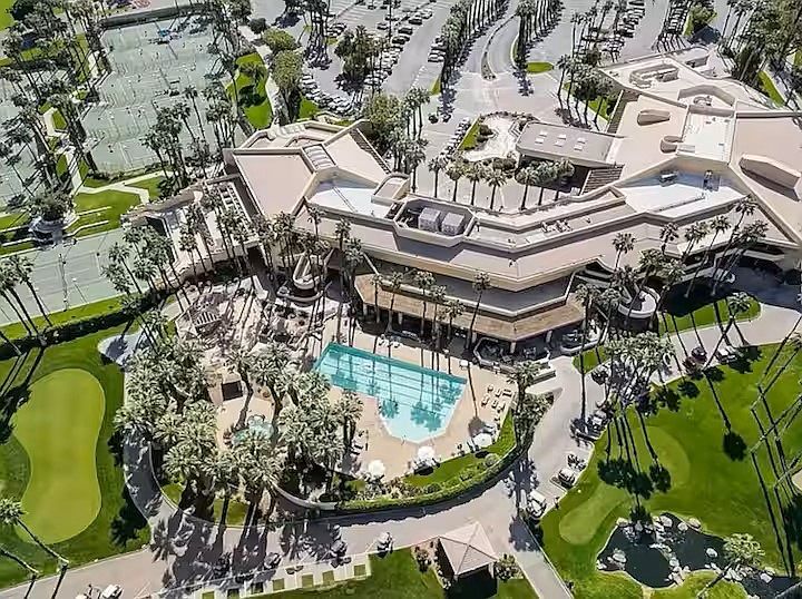 Aerial view of Palm Valley Country Club property