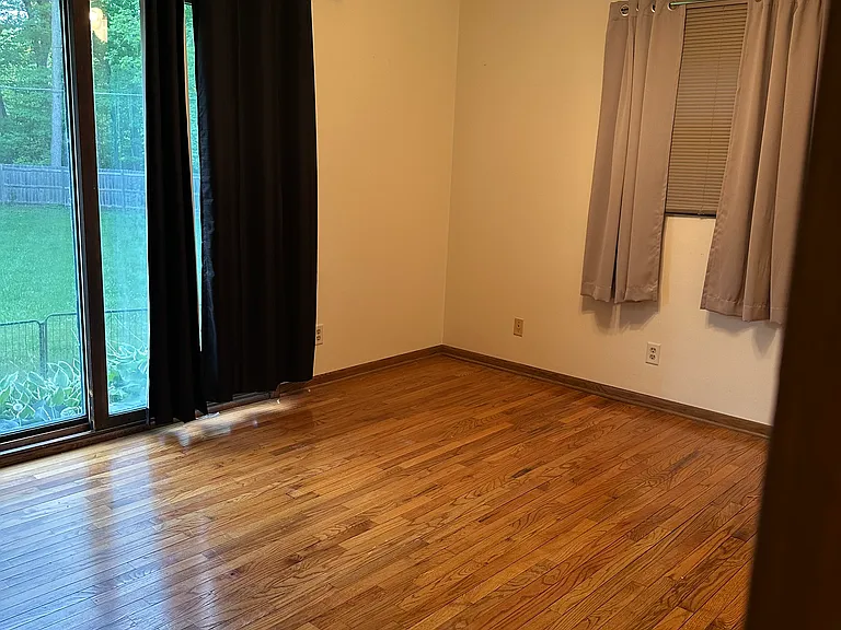 4026 River Dr — Photo 11