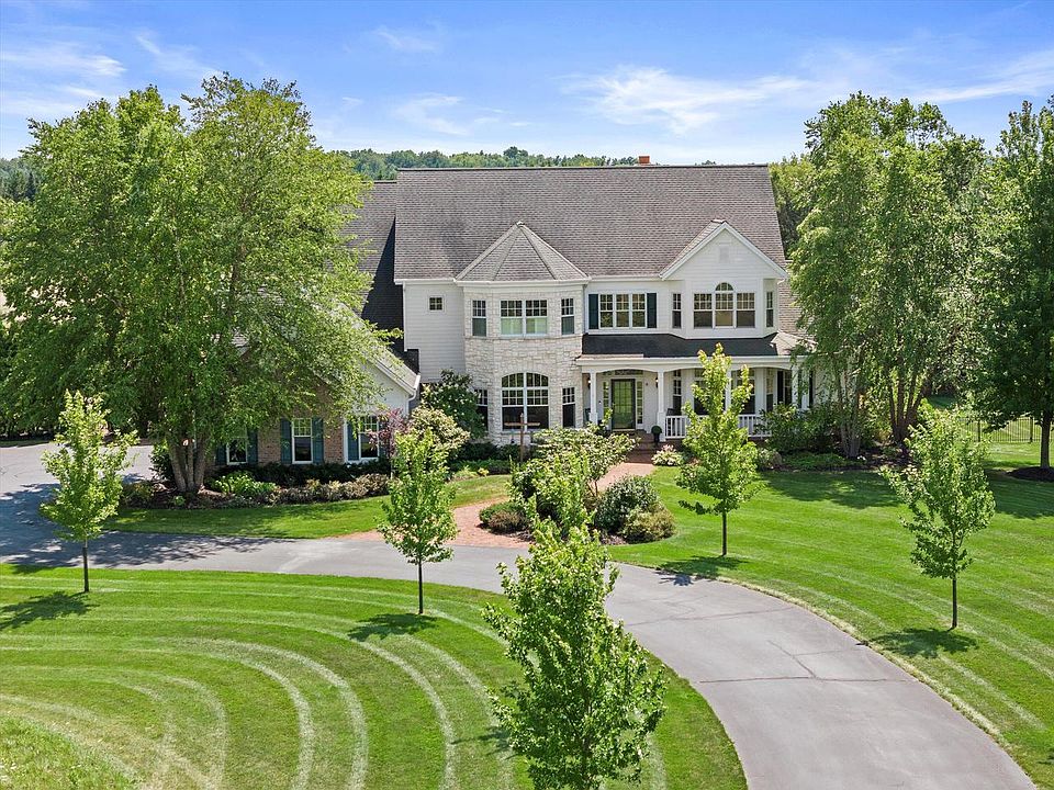 3199 North Canterbury LANE, Oconomowoc, WI 53066 Zillow
