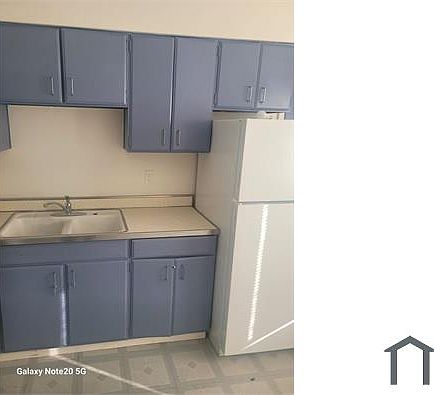 3rd image of 103 W 36th Ave #115