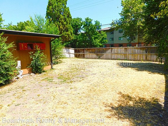 2nd image of 384 E Ramona Ave #2
