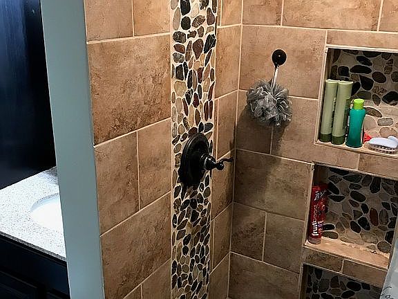 Shower-1st floor bath