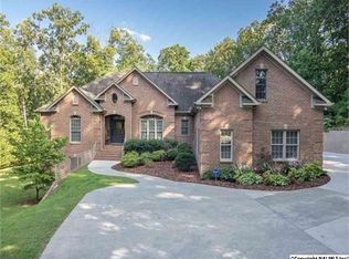 3414 Cedarhurst Dr SW, Decatur, AL 35603