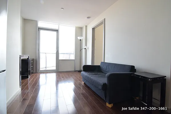 Rented by J Misrahi Realty Corp | media 4