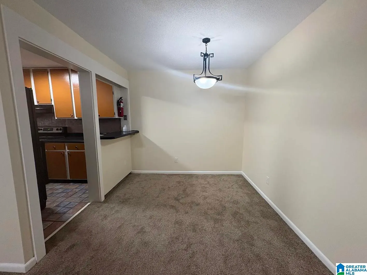 2 bed, 2.0 bath, 1023 sqft, $1,325 — Photo 4