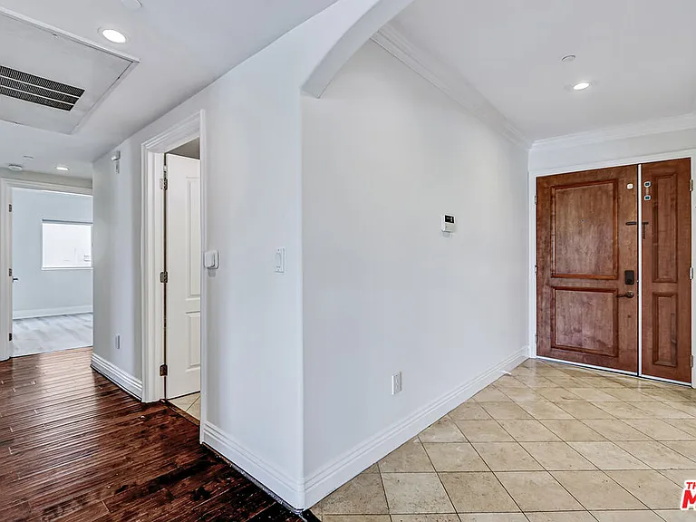1520 S Shenandoah St #304 — Photo 8