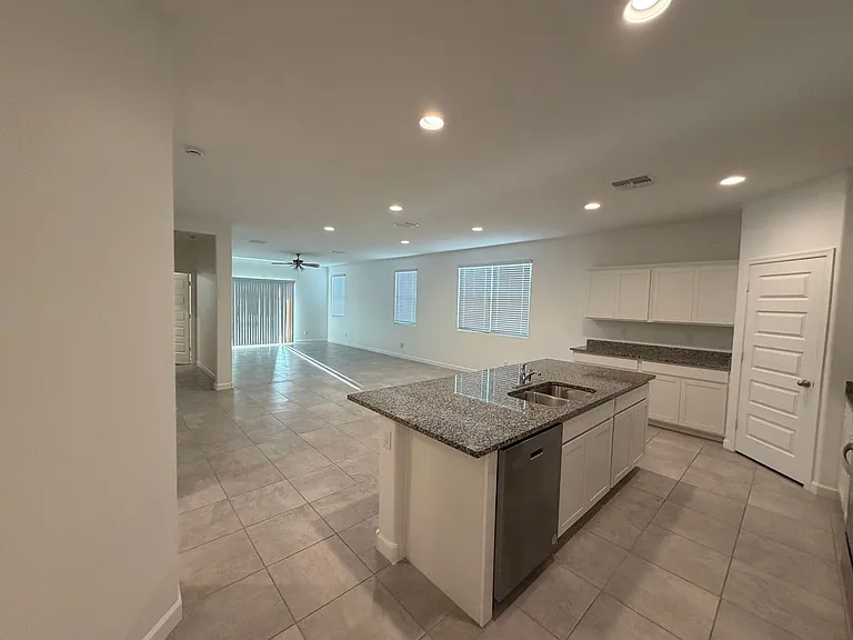 22705 N Rummler Ln — Photo 18