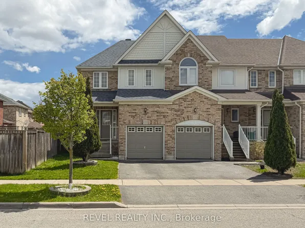 150 Lady May Dr, Whitby, ON L1R 3M4