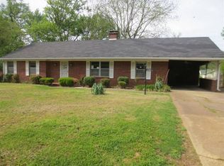 1106 Carrolton Rd, Memphis, TN 38127