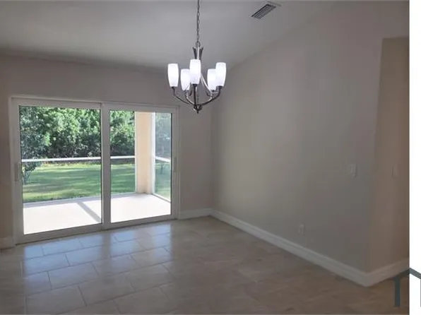 3964 Lovering Ave, North Port, FL 34286