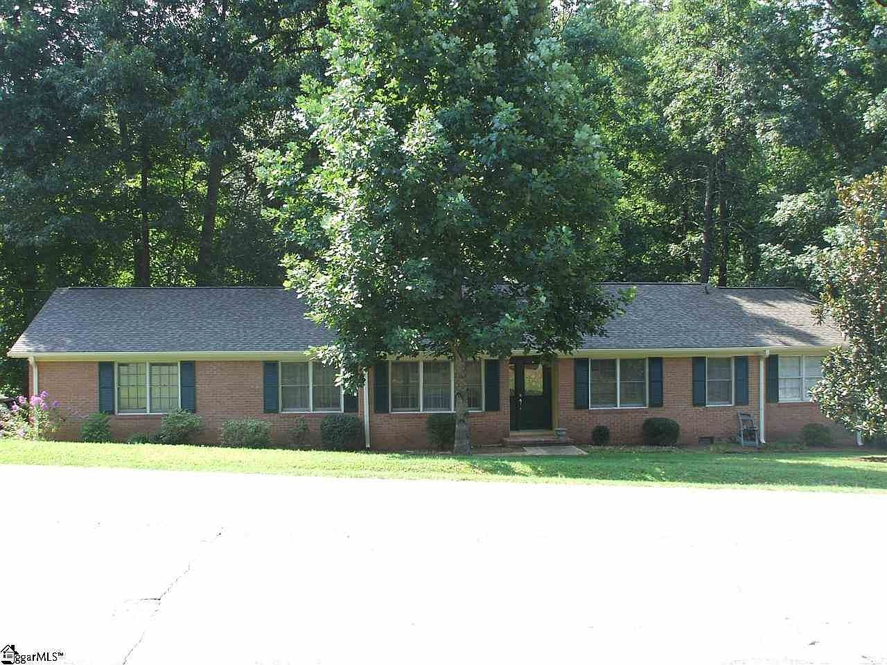 107 Forest Hills Dr, Taylors, SC 29687 Zillow