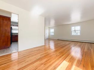 146-24 223rd St #2F, Springfield Gardens, NY 11413