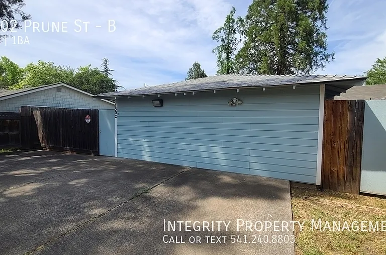 1502 Prune St #B — Photo 5